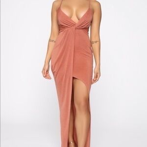 Fashion Nova Twist Front Maxi Dress Medium